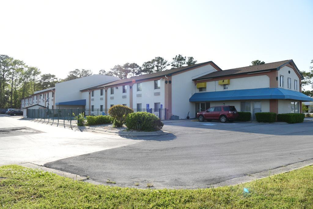 Econo Lodge Cherry Point Havelock Exterior foto